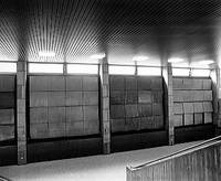 Boris Kleint, 1964, Relief, Aluminium, 3,55 m x 18,50 m, Rechts- und Wirtschaftswissenschaftliche Fakultät der Universität des Saarlandes, Obergeschoss