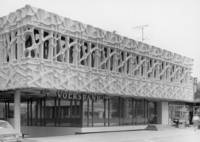Benedikt Kiefer und Richard Hoffmann, plastische Fassadenverkleidung, 1975, Beton, 4,50 x 22,00 m. Foto: Archiv Benedikt Kiefer