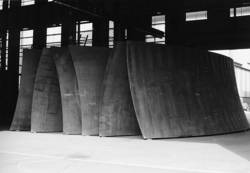 Richard Serra, "Viewpoint", 2006, Cortenstahl, 9 x 13 m, In der Dillinger Hütte. Foto: Monika Bugs