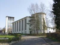 Saarbrücken, Dudweiler, kath. Pfarrkirche St. Barbara, 1956-60 von A. Latz und Toni Laub. Foto: Saarland Landesdenkmalamt, Sabine Schulte, 2007
