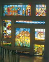 E. Schmidt-Keller, Fenstergestaltung, 1965, farbiges Glas, appliziert auf Glasbausteinen, ca. 4 x 5 m. Foto: Institut für aktuelle Kunst im Saarland, Christine Kellermann