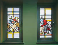 Unbekannter Künstler, Märchenfenster, ca. 1958/59, Bleiverglasung, je 1,40 x 1,02 m. Foto: Institut für aktuelle Kunst im Saarland, Carsten Clüsserath